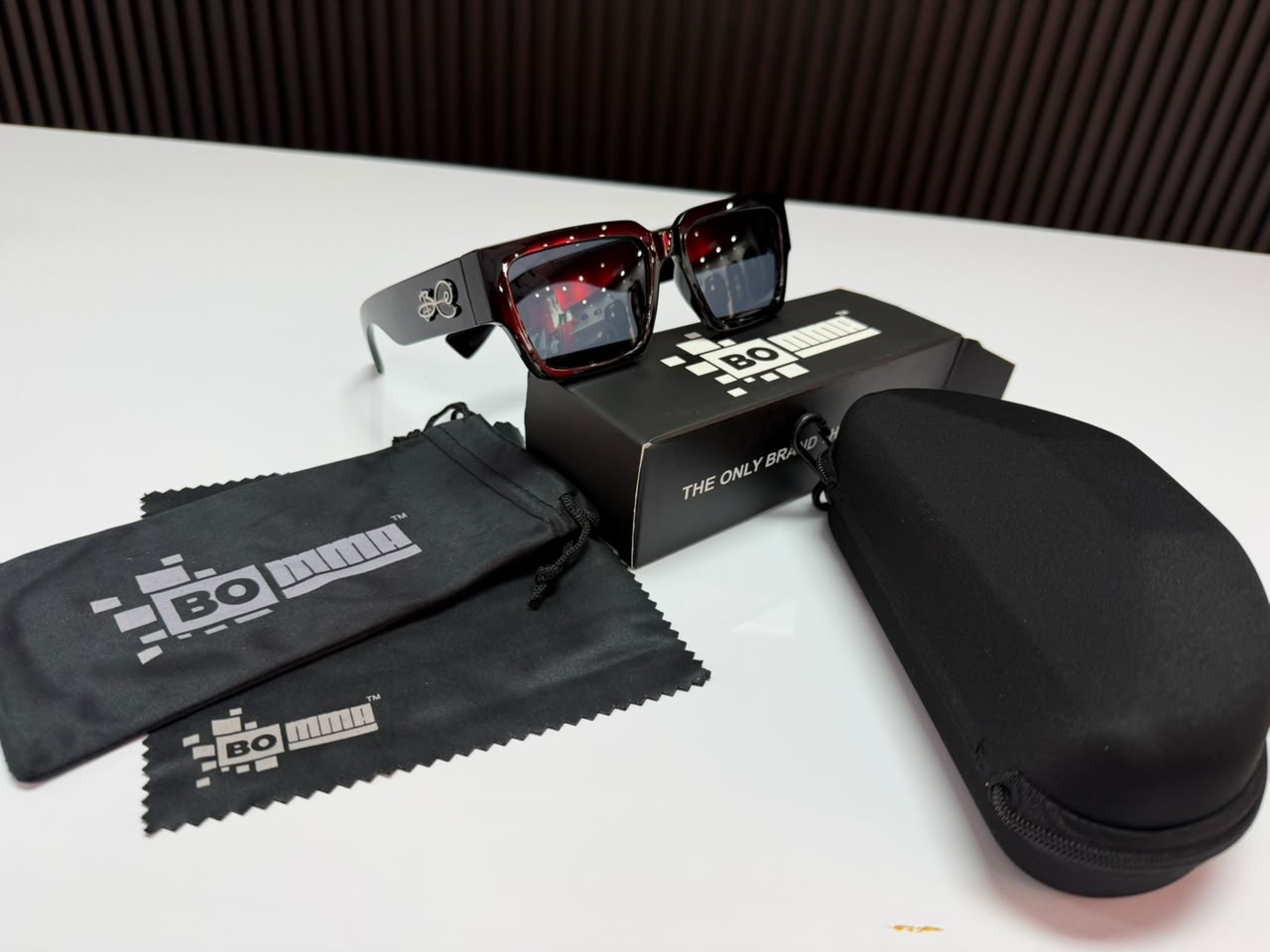 Luxury Sunglasses - Image 3
