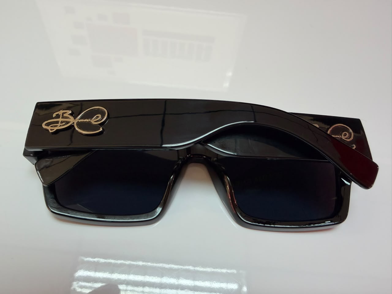 Luxury Sunglasses - Image 5